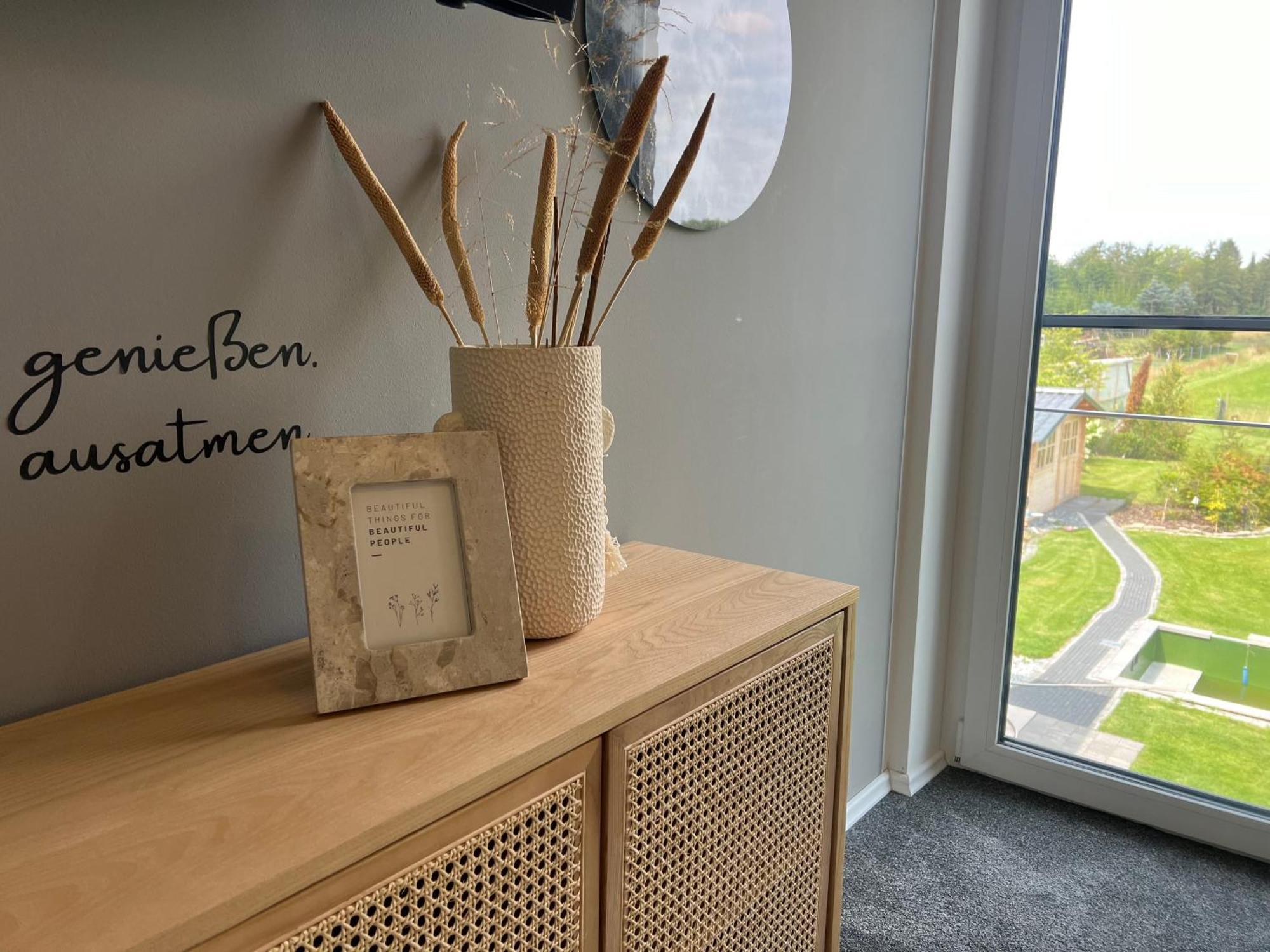 Gruenblick Oase No1 Ferienwohnung Wiesmoor Eksteriør billede